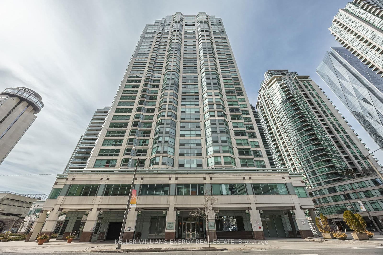 #1604 - 10 Yonge Street