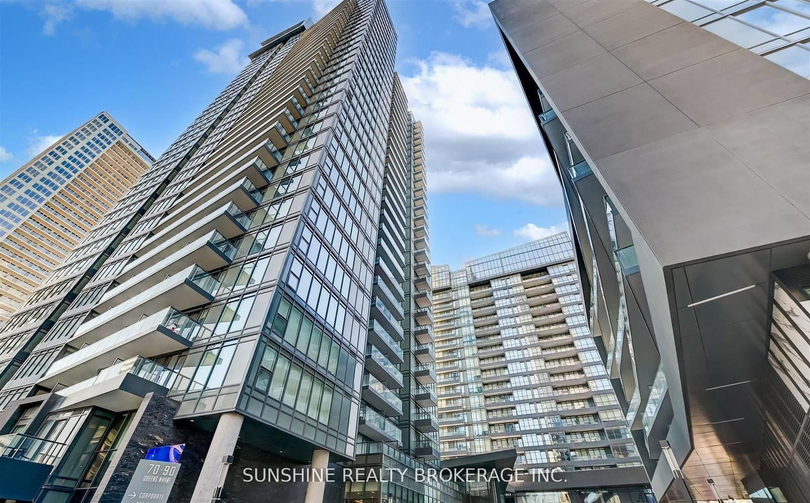 #1715 - 80 Queens Wharf Road