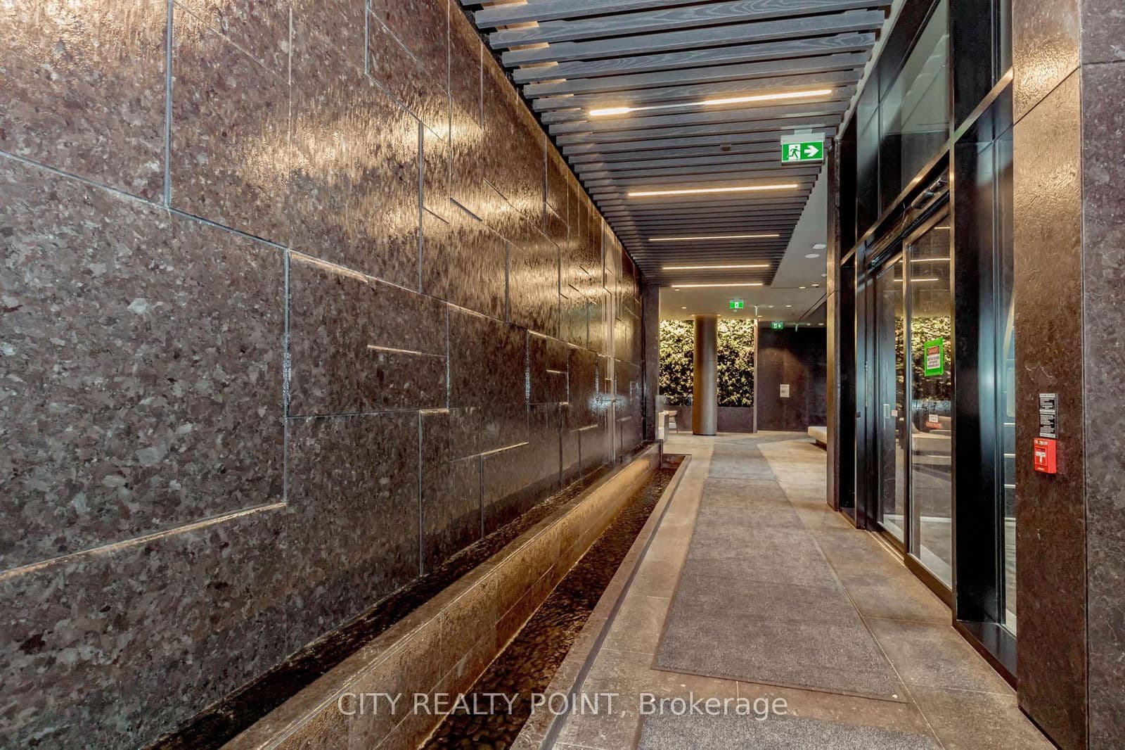 120 Broadway Avenue, Unit 1612