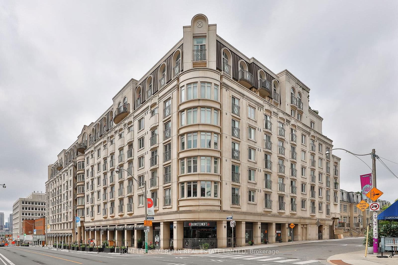 #313 - 1 Balmoral Avenue