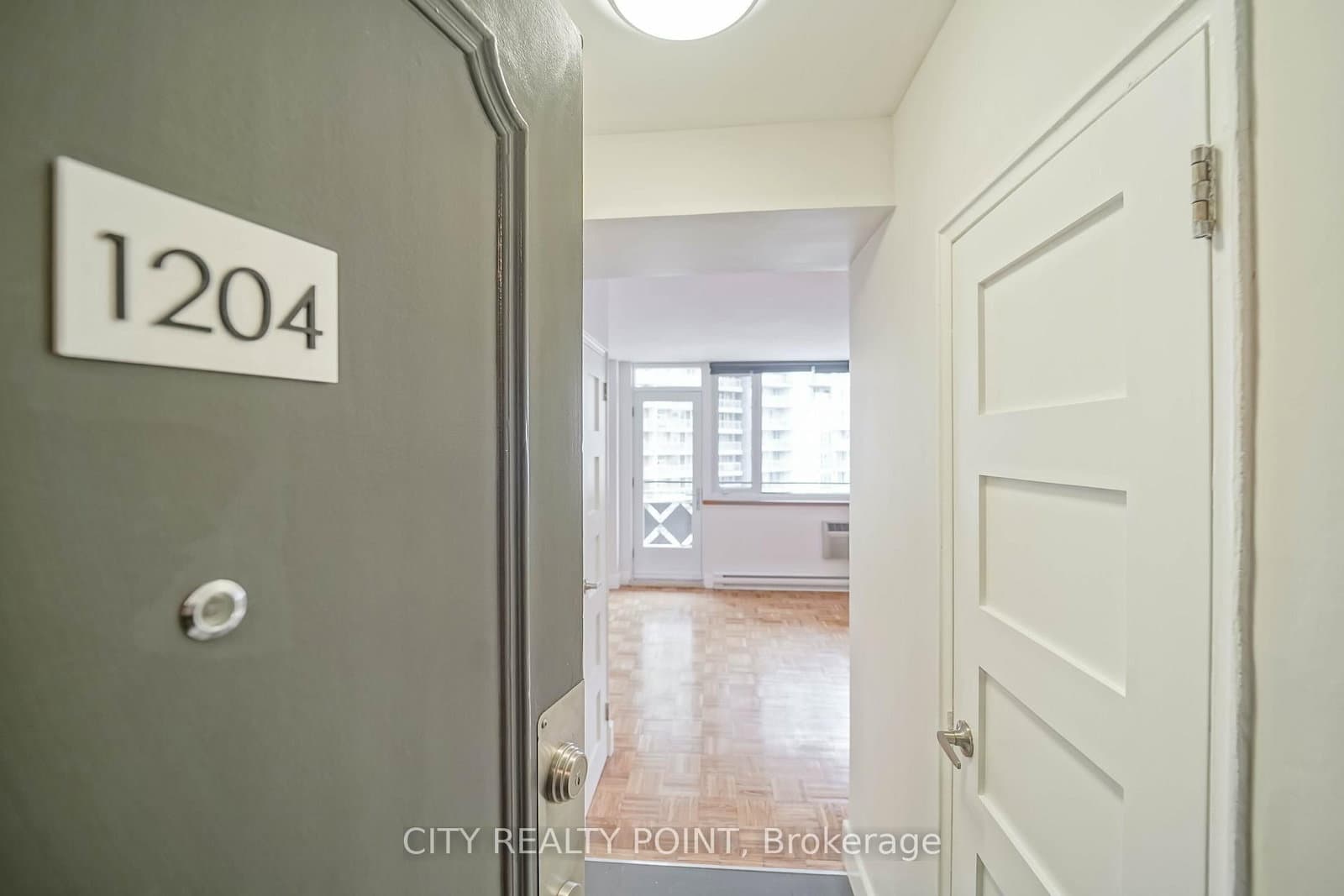 55 Isabella Street, Unit 1204