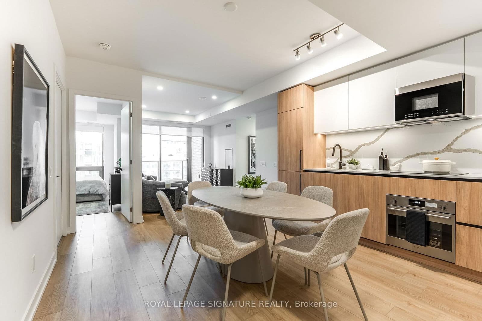 35 Parliament Street, Unit 608