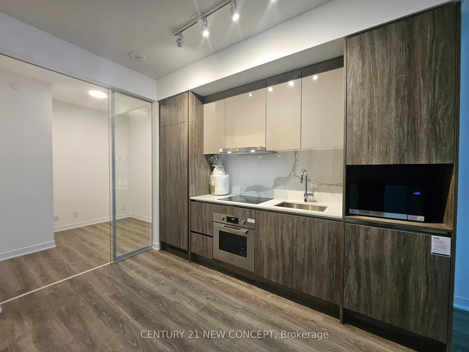 #3108 - 180 Front Street E