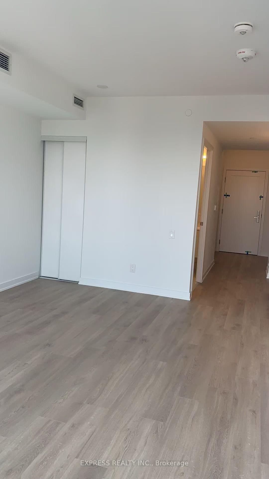 3 Gloucester Street, Unit 2905