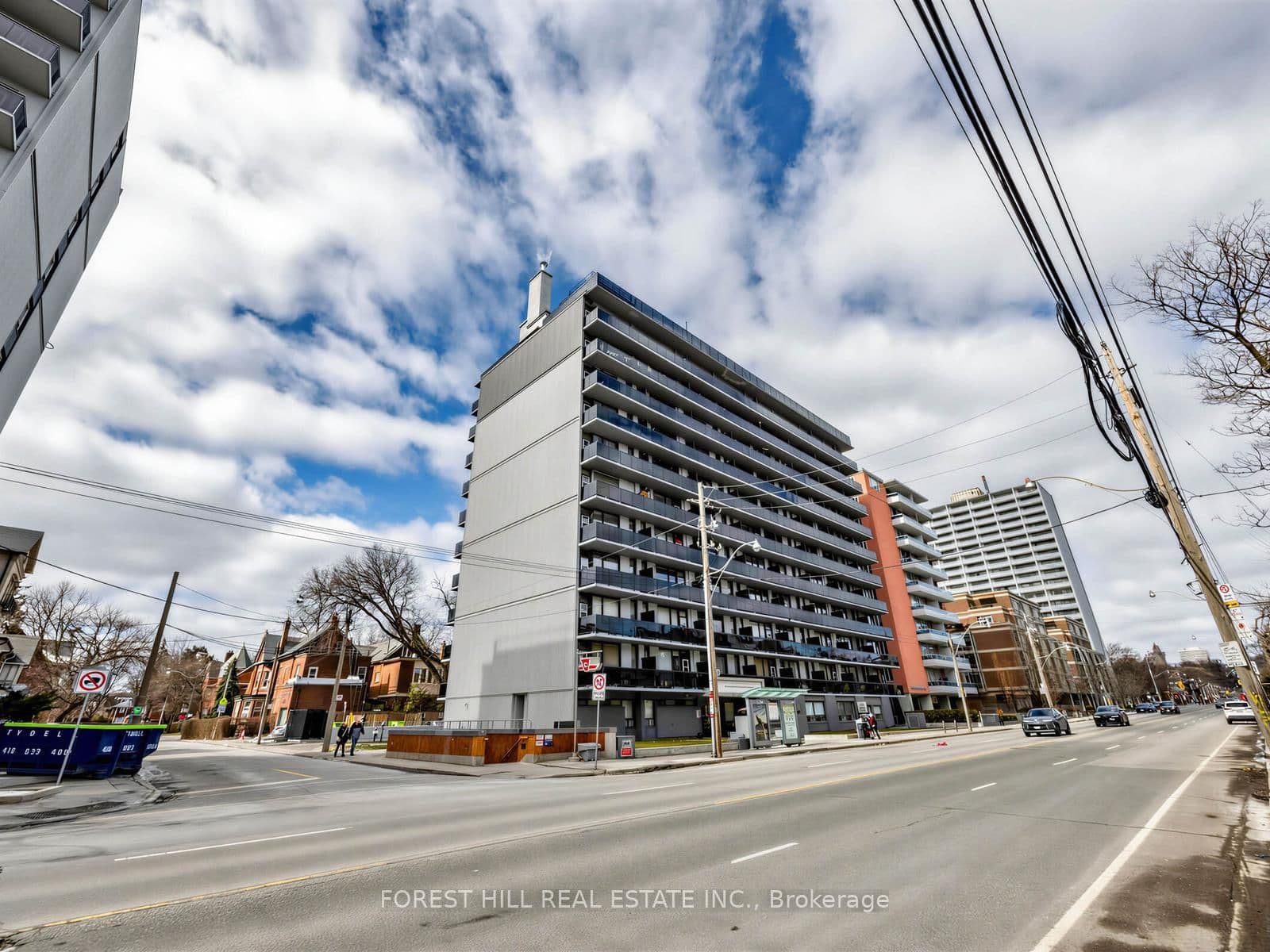 #102 - 70 Spadina Road