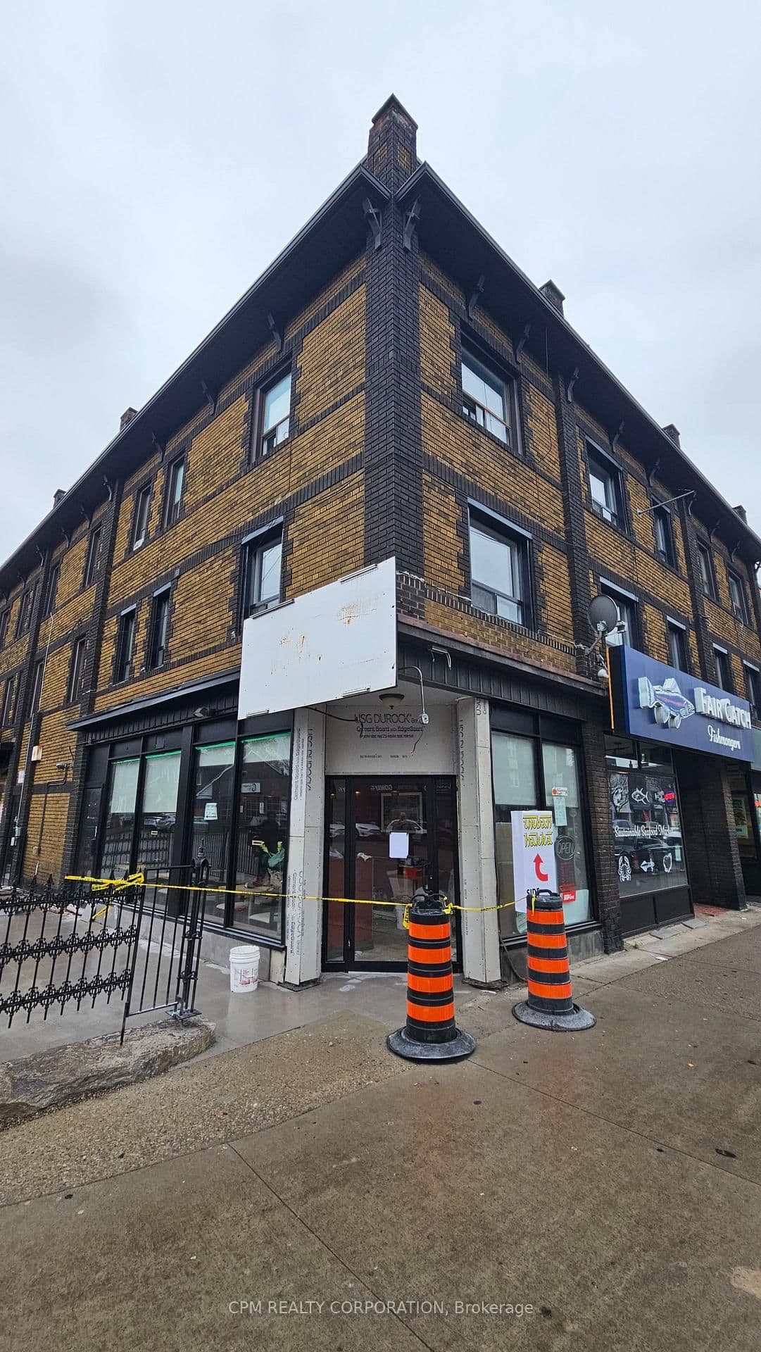 3295 Yonge Street, Unit 9C