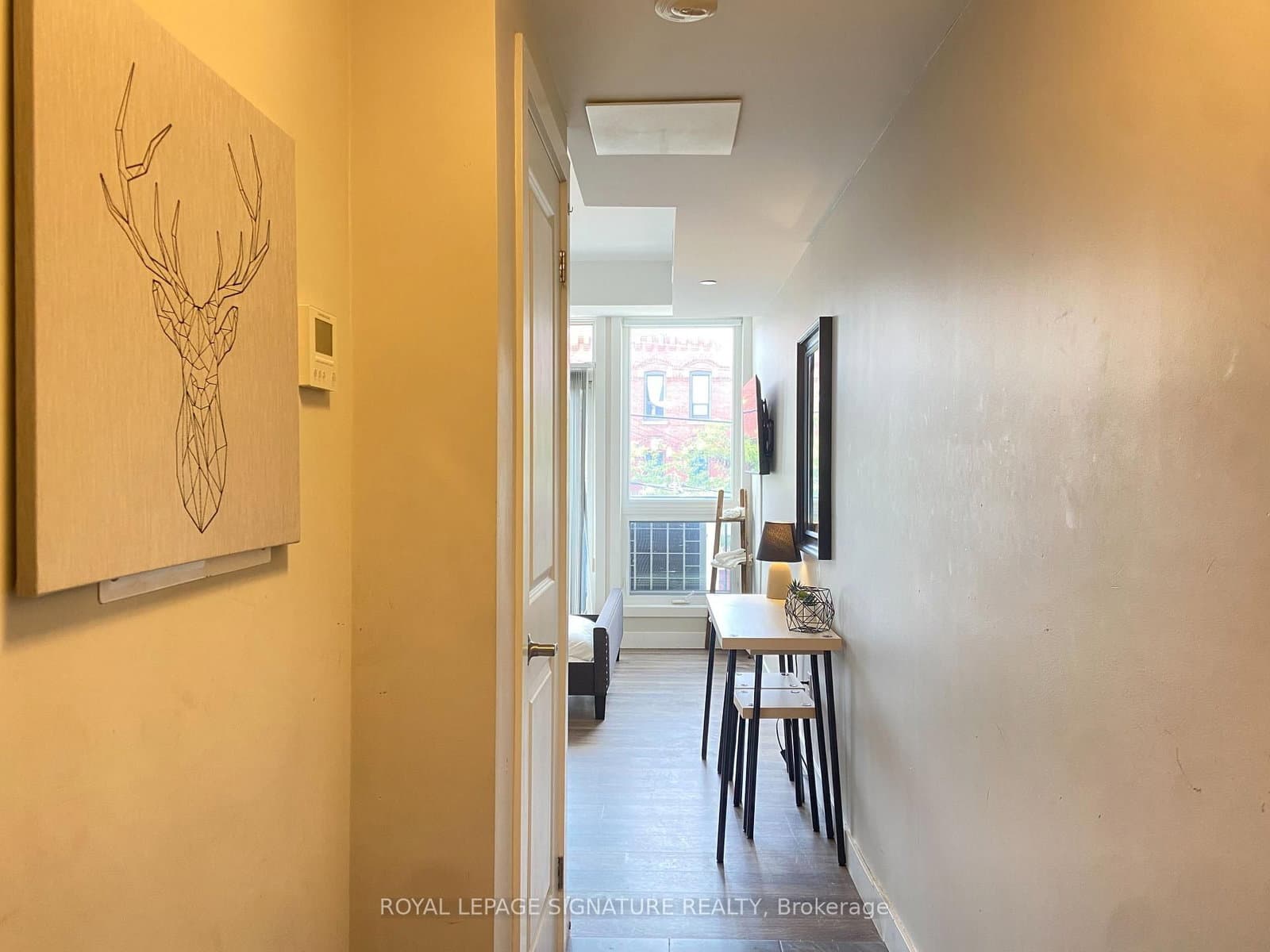 335 College Street, Unit 202