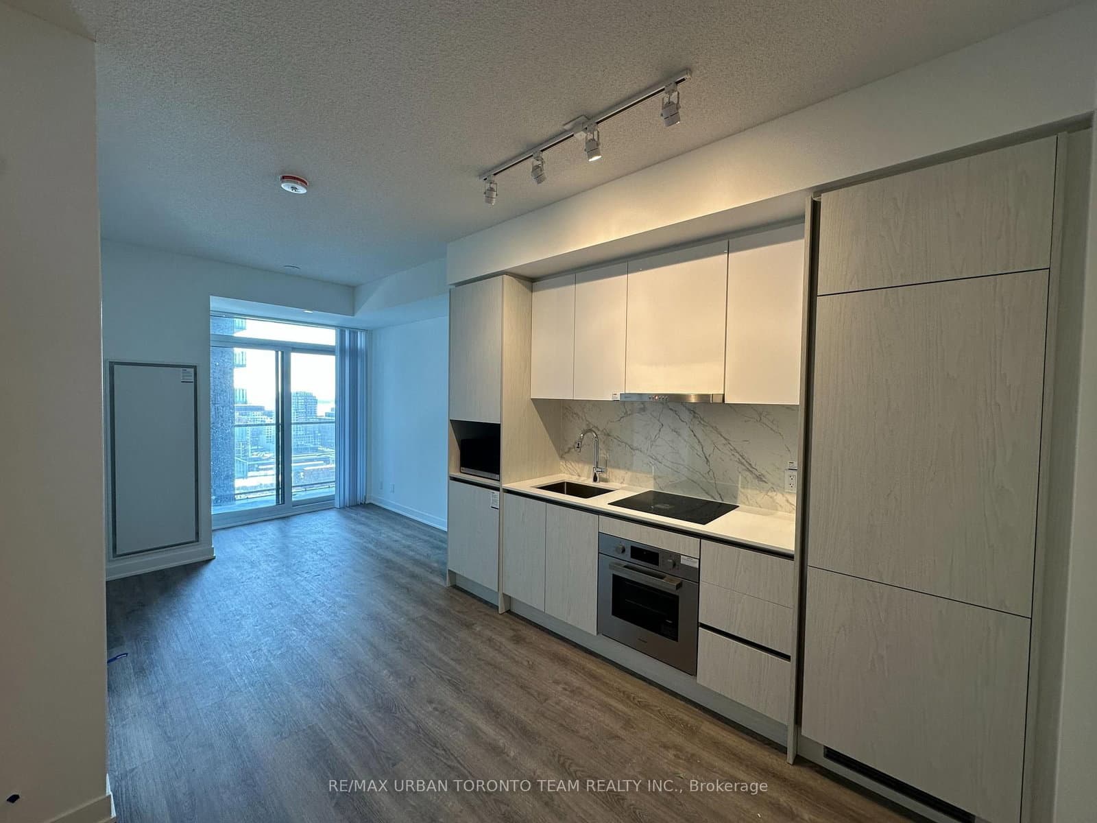 180 Front Street E, Unit 2709