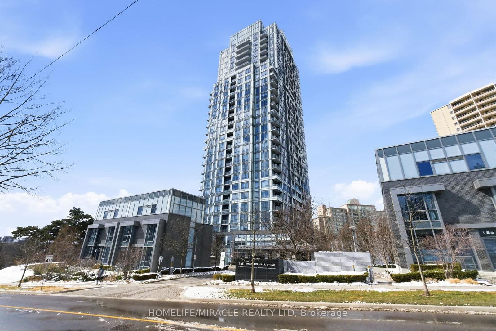 #1705 - 18 Graydon Hall Drive