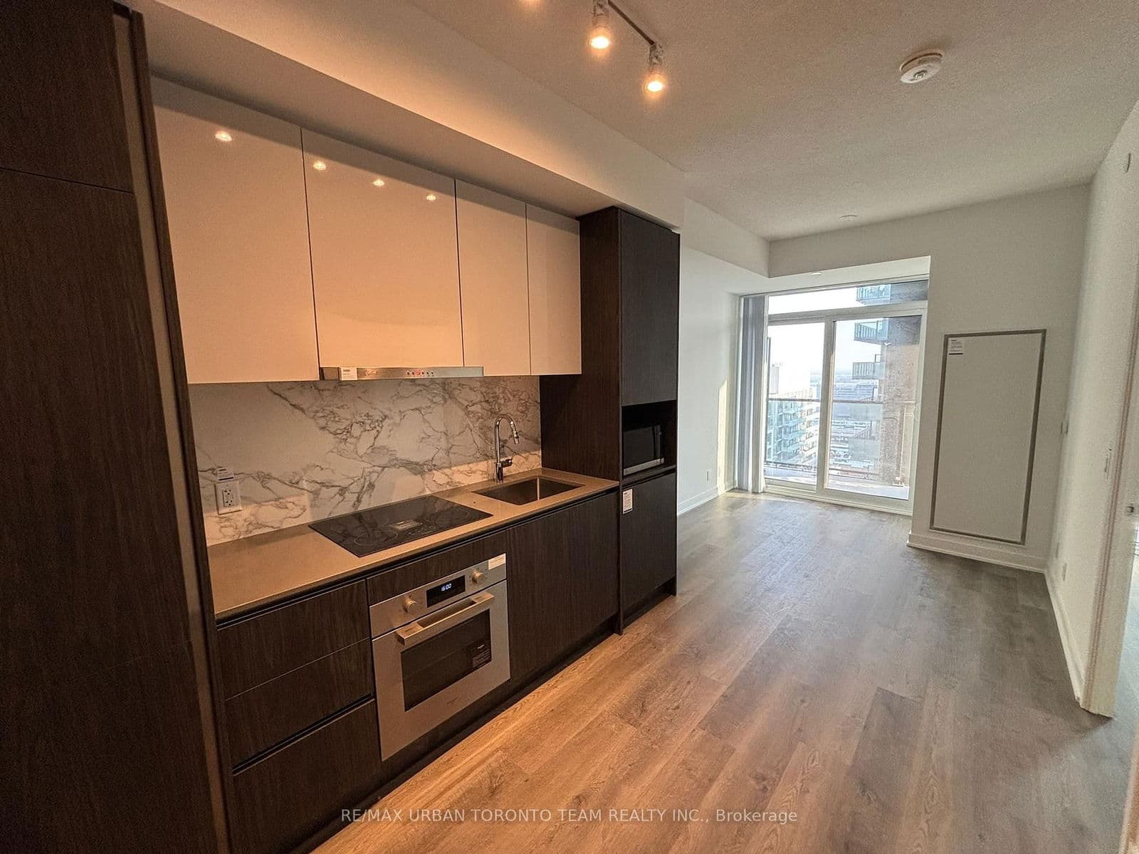 #2608 - 180 Front Street E