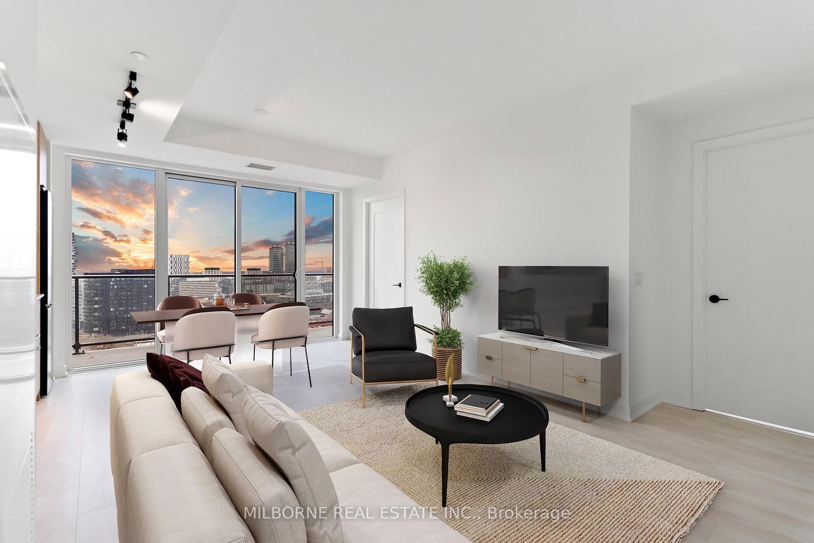 #3305 - 5 Defries Street