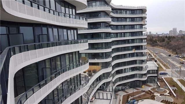 99 The Donway W, Unit 822