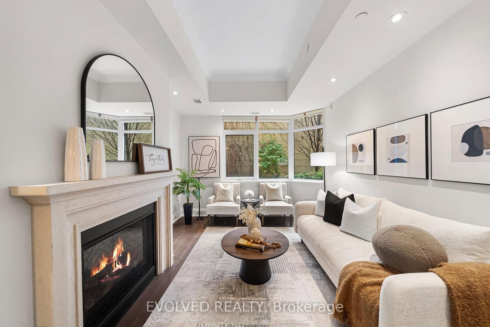 #128 - 1900 Bayview Avenue