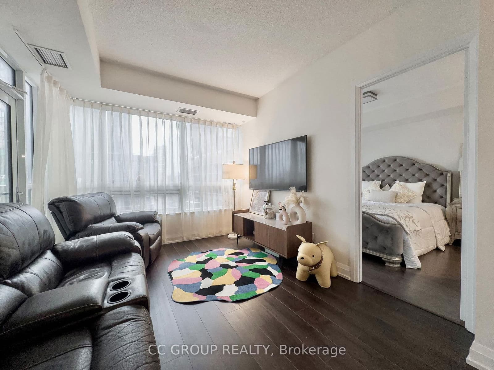 #402 - 2 Anndale Drive