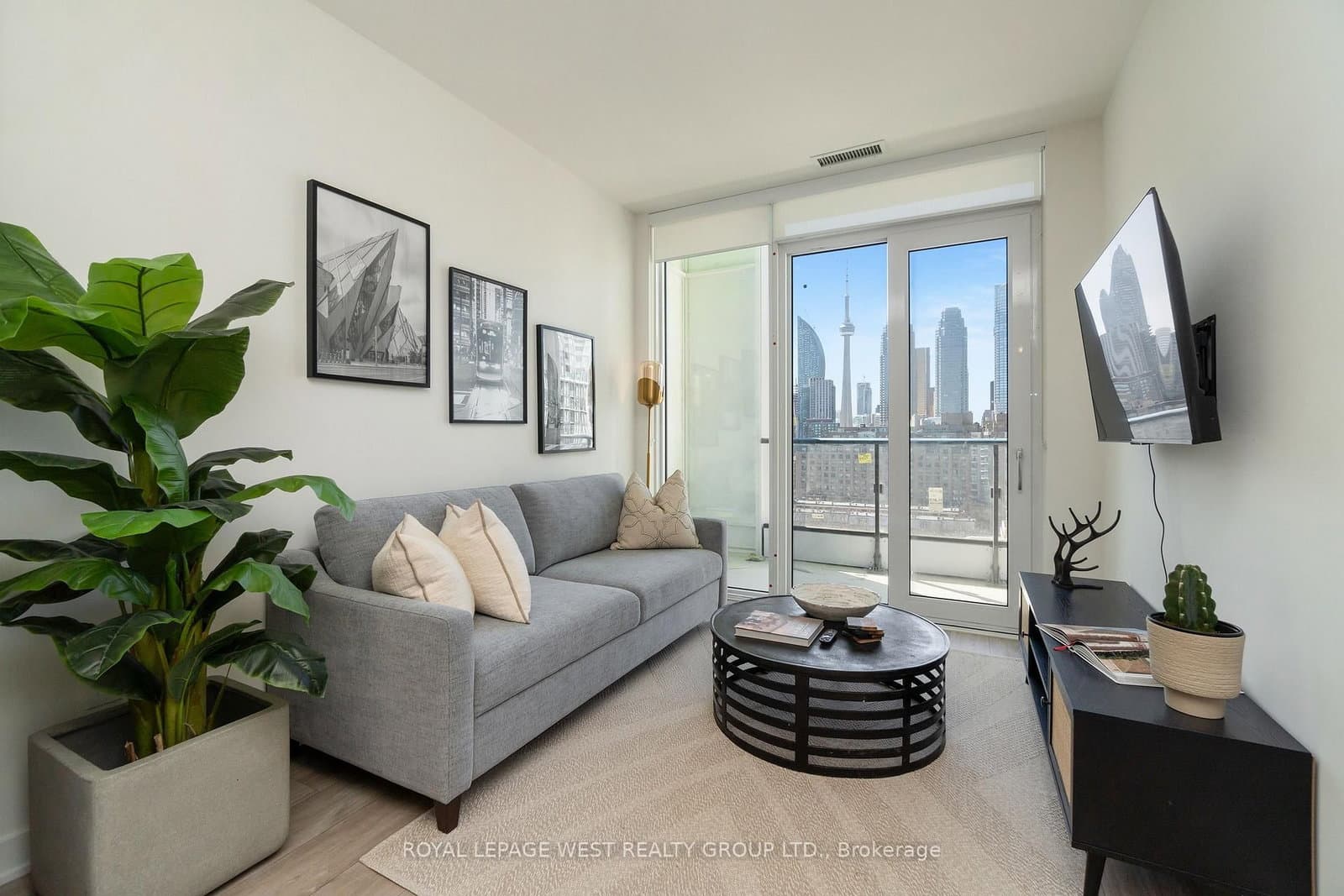 135 Lower Sherbourne Street, Unit 1064