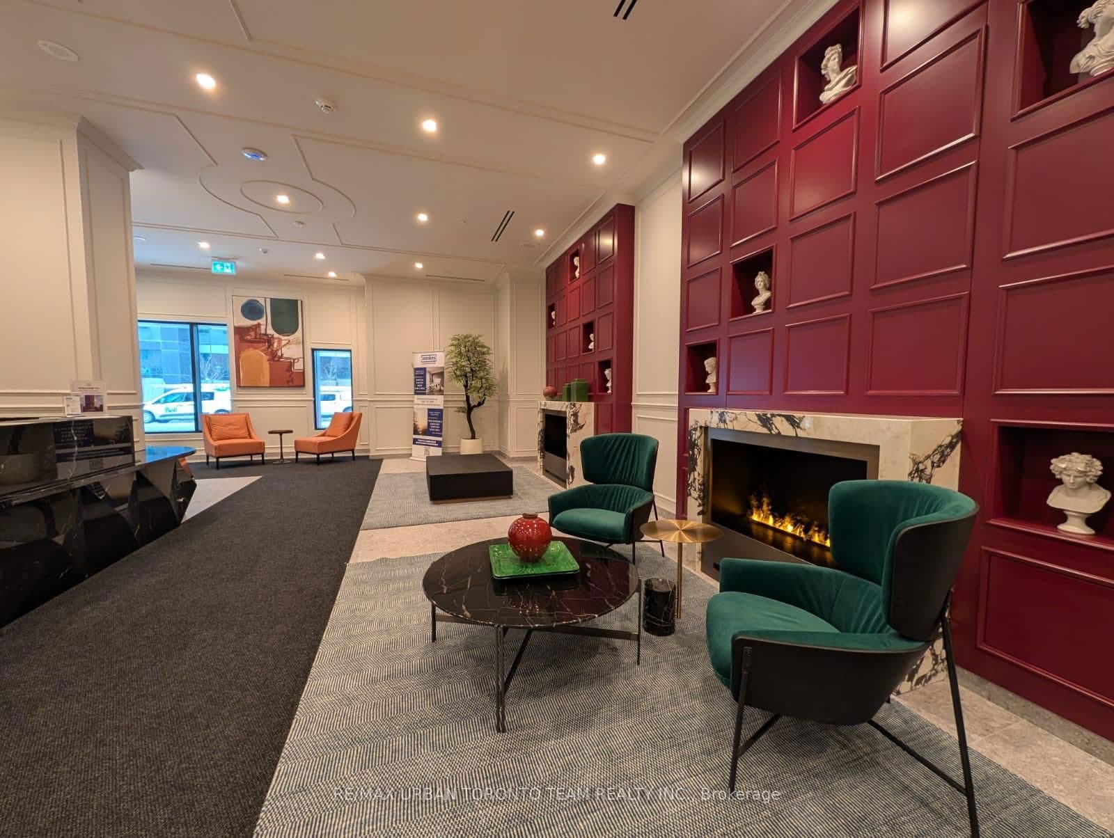 #2715 - 180 Front Street E