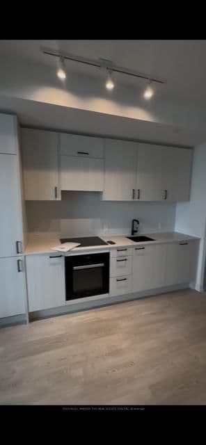 1 Quarrington Lane, Unit 901