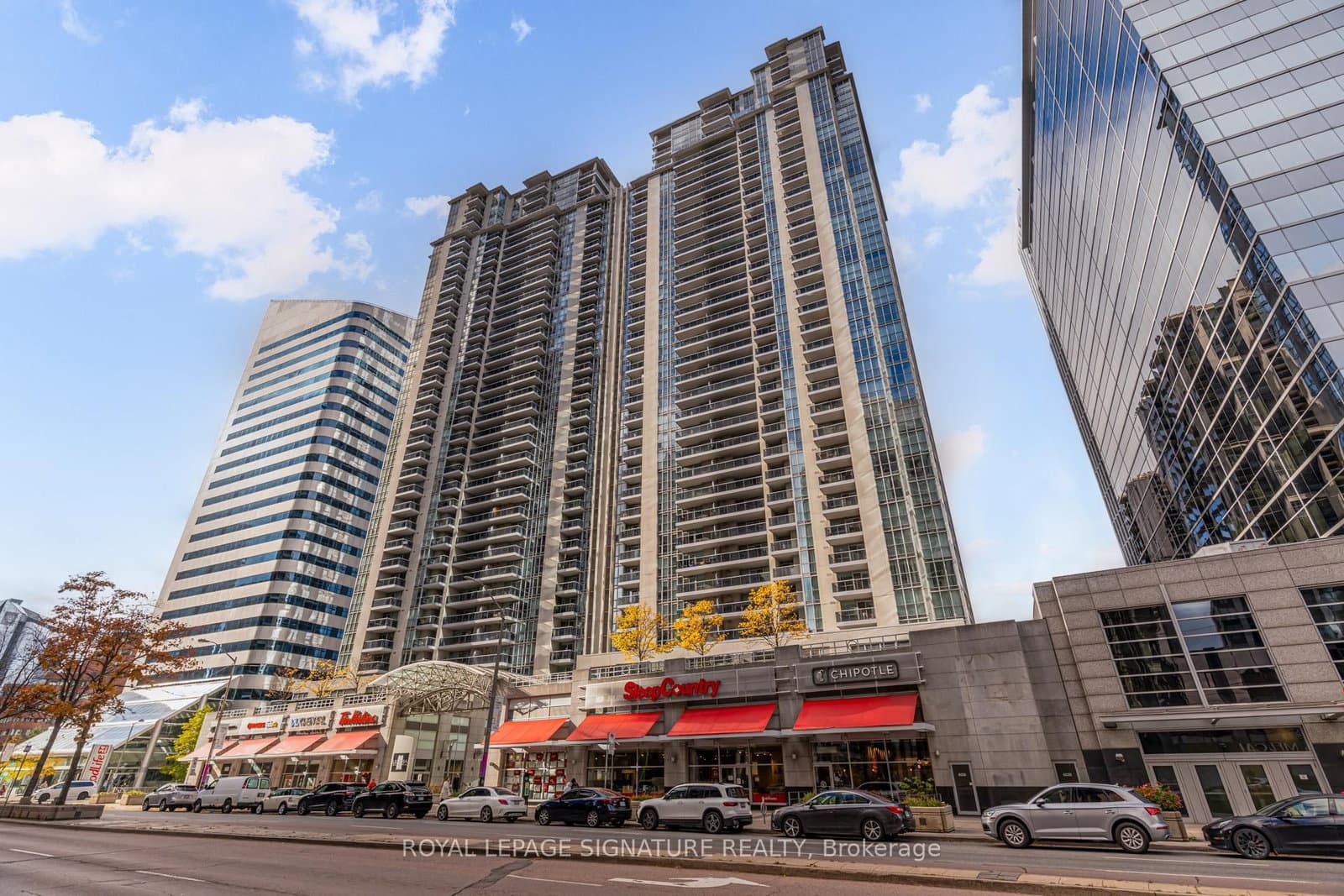 #1011 - 4978 Yonge Street