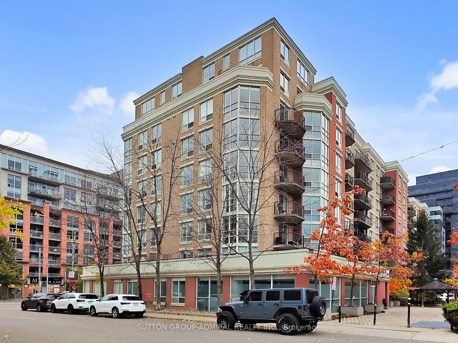 #321 - 1000 King Street W