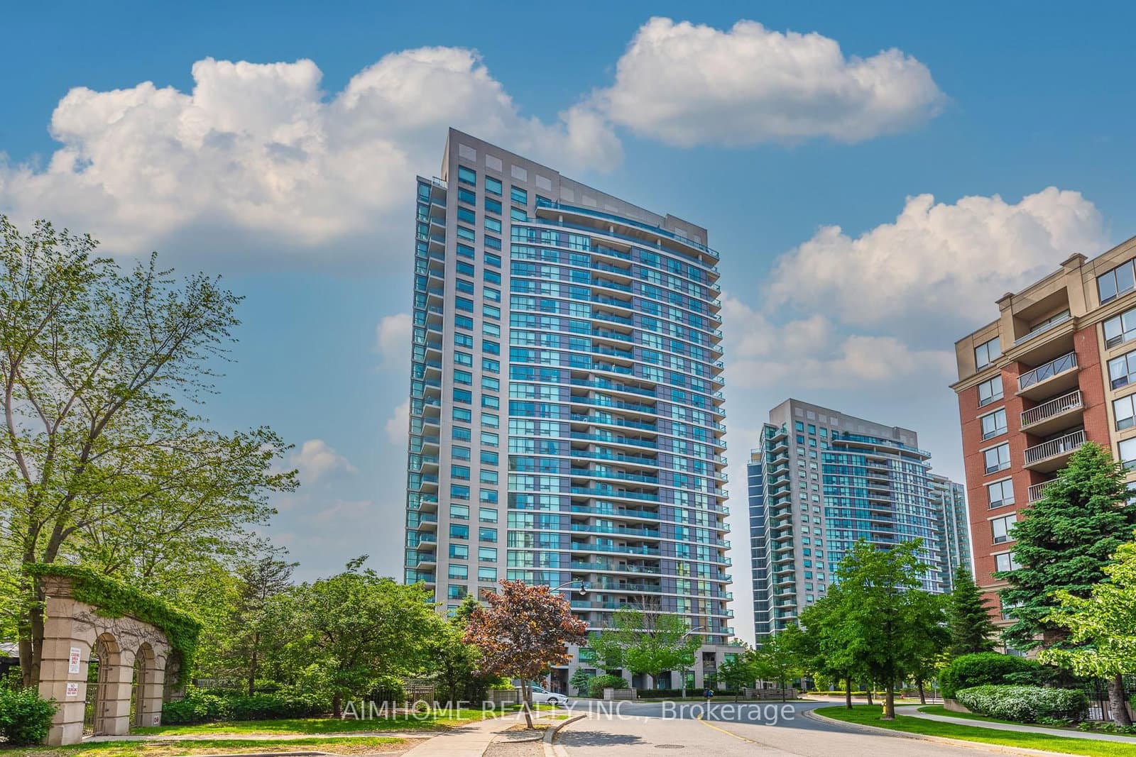 #1106 - 30 Harrison Garden Boulevard