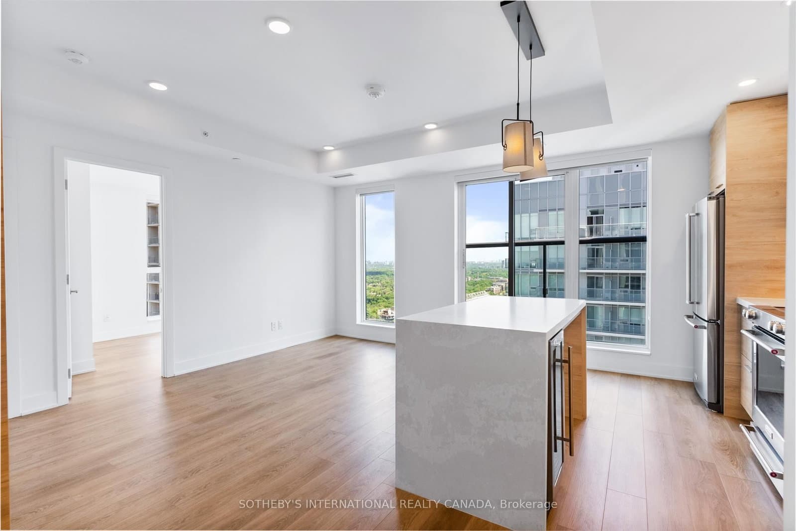 200 Redpath Avenue, Unit 1601