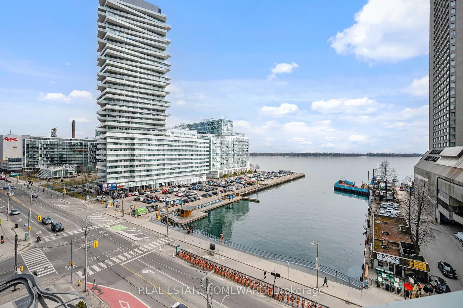 #704 - 10 Queens Quay W