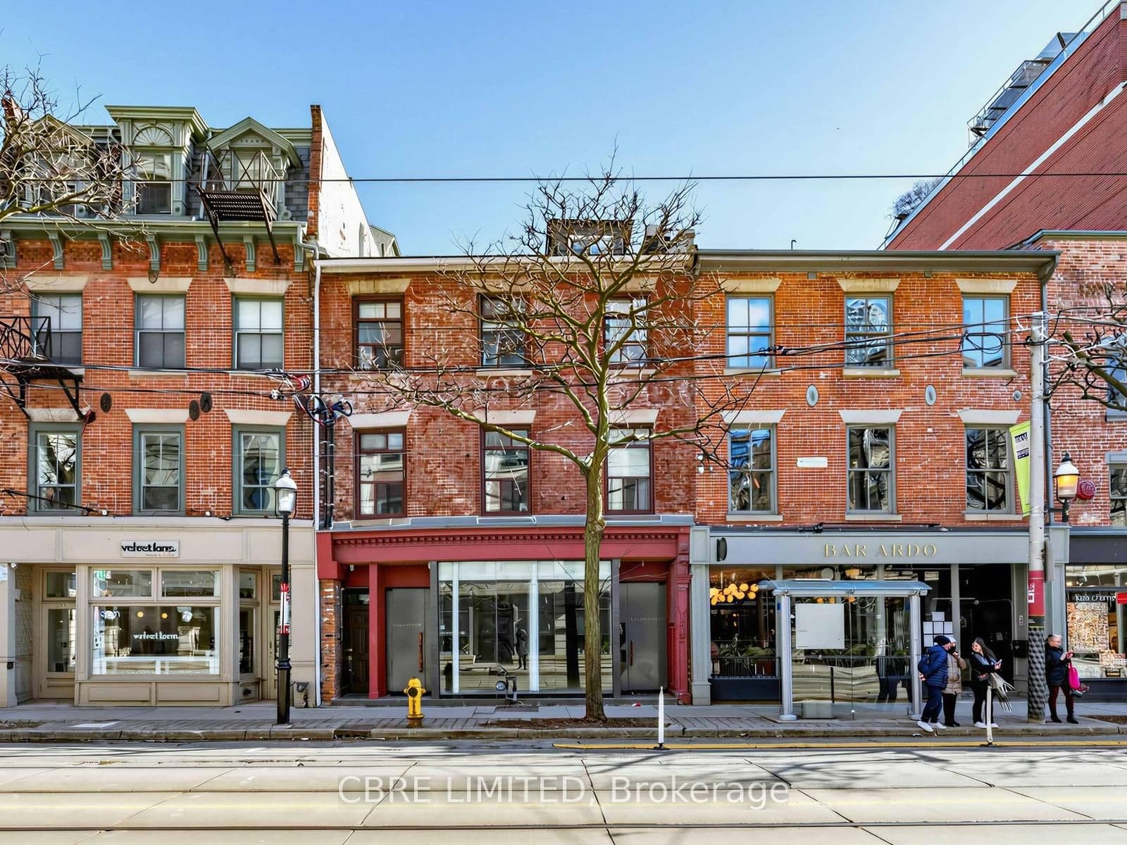 171 King Street E