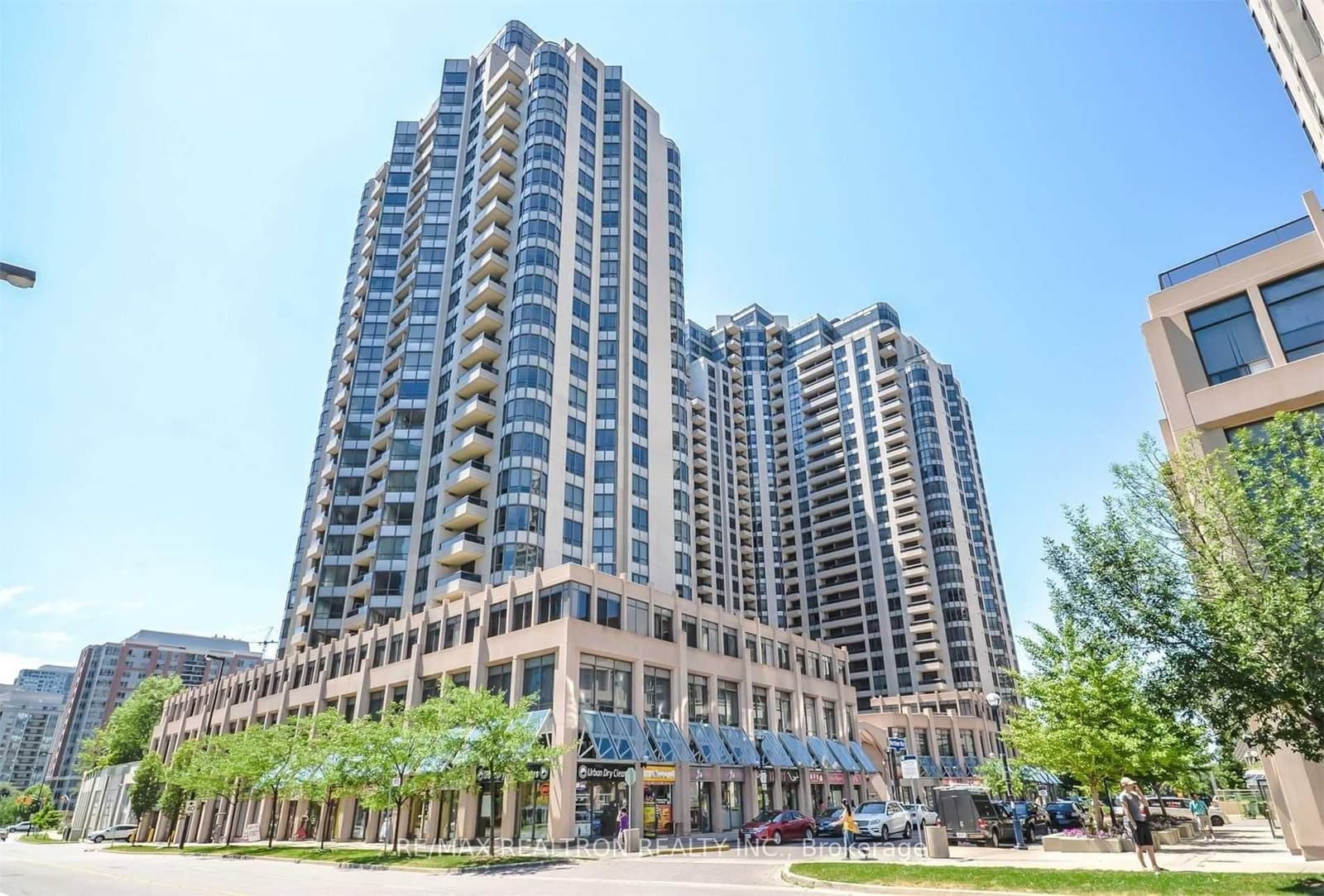 #Lph2511 - 5 Northtown Way