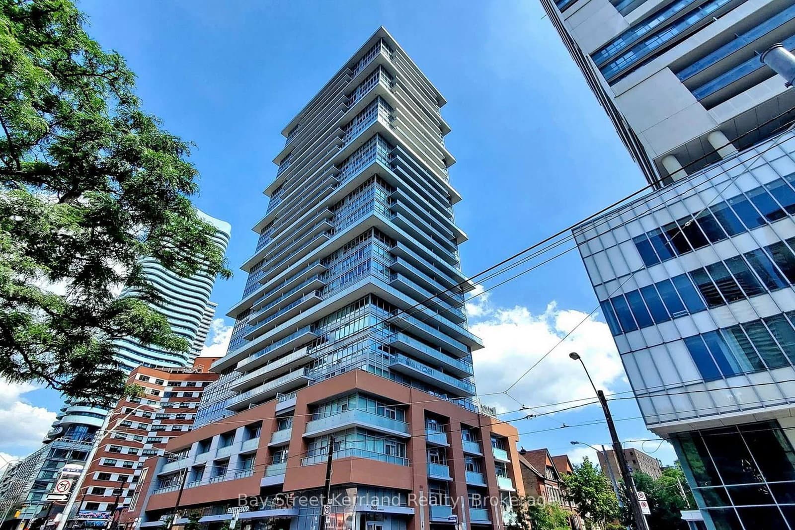 #809 - 365 Church Street