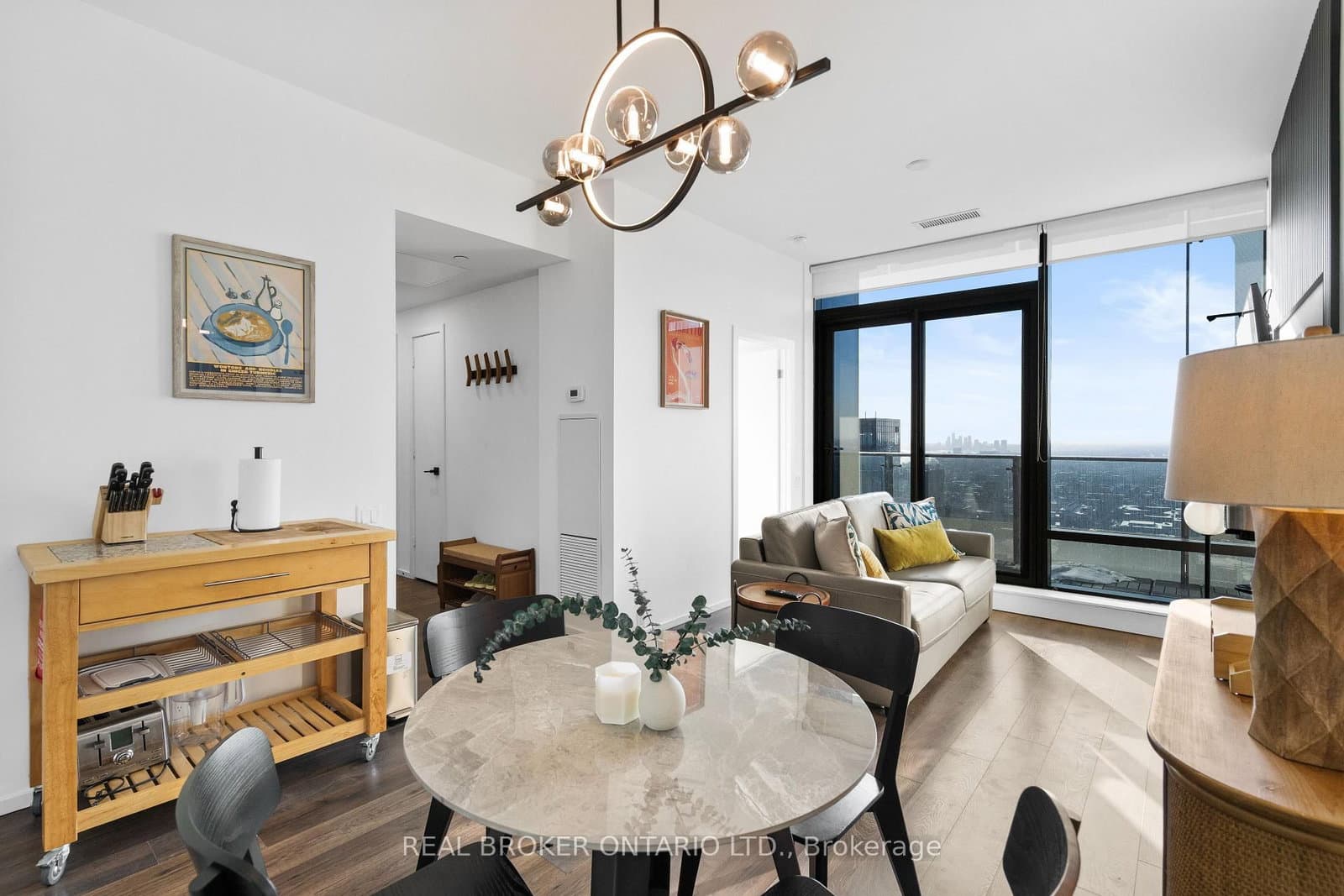 #4406 - 5 St Joseph Street