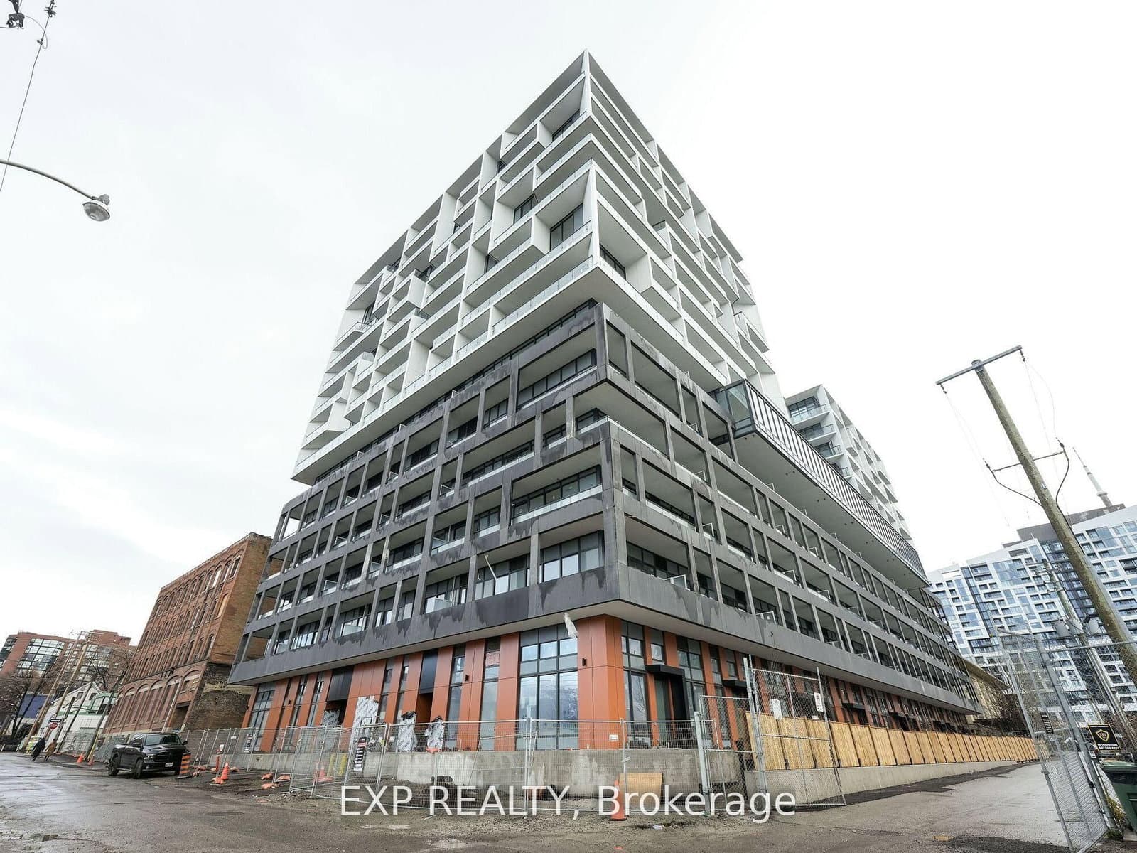 9 Tecumseth Street N, Unit 1110