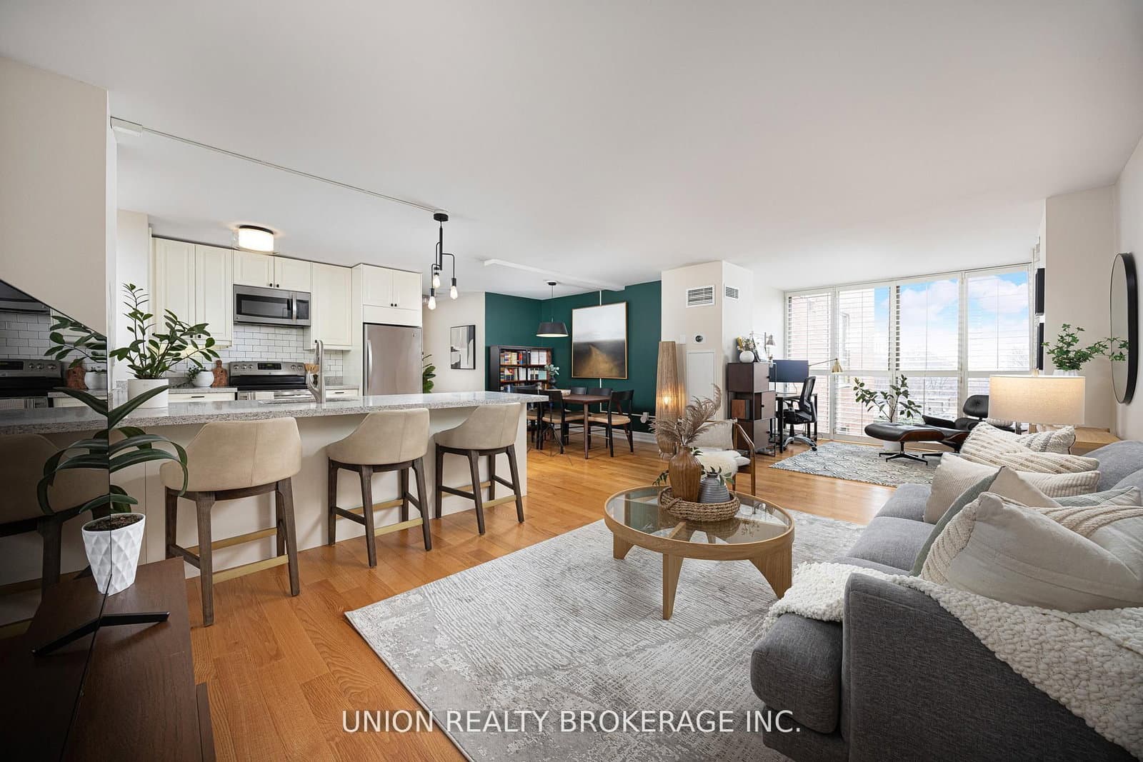 #505 - 95 Lombard Street