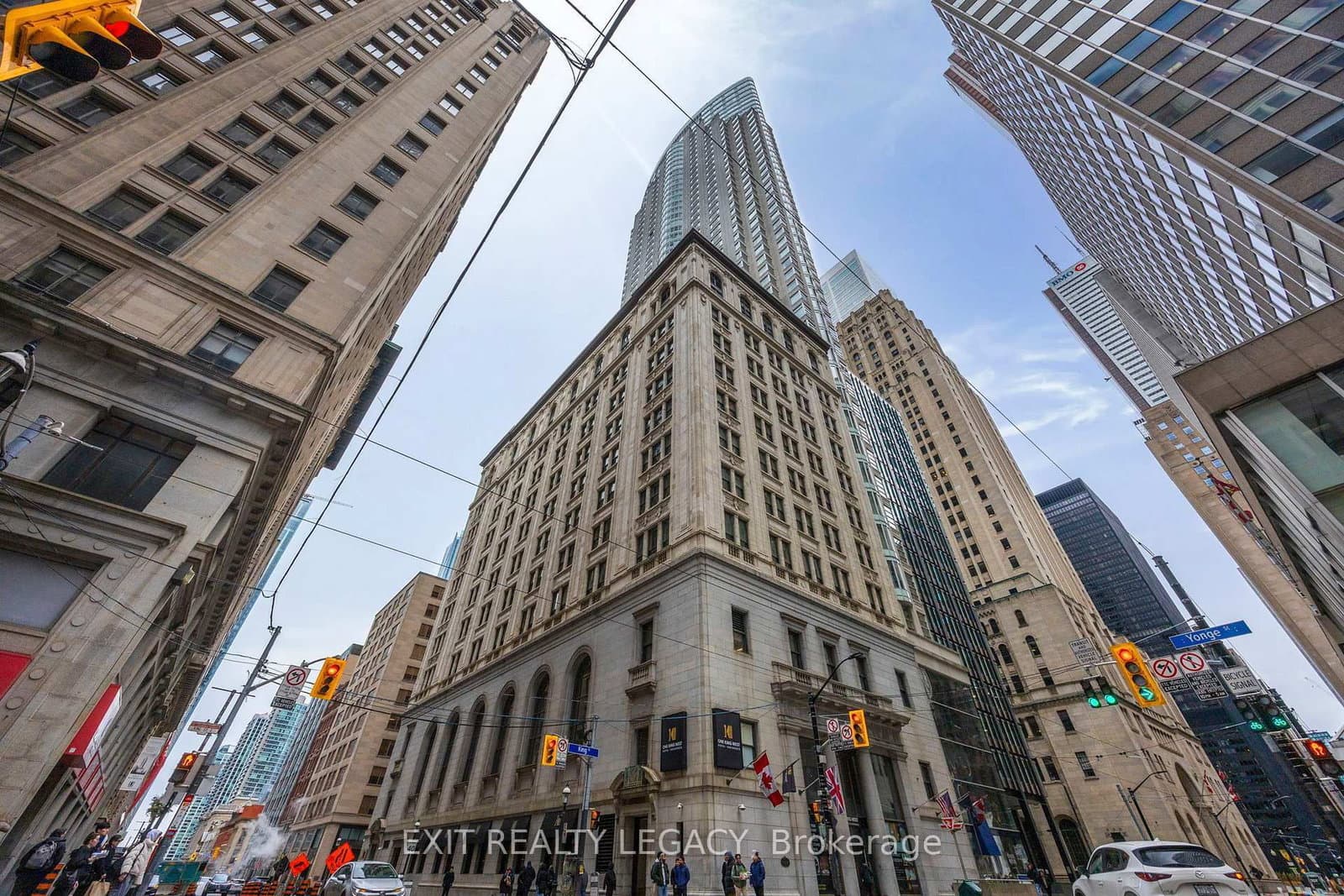 #2402 - 1 King Street W