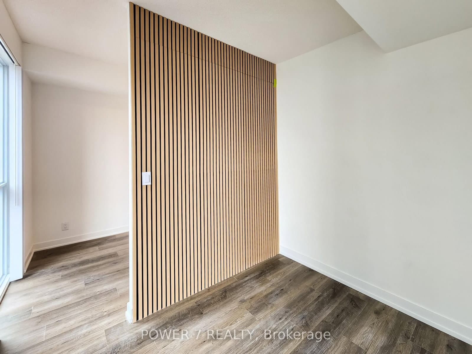 #1911 - 180 Front Street E