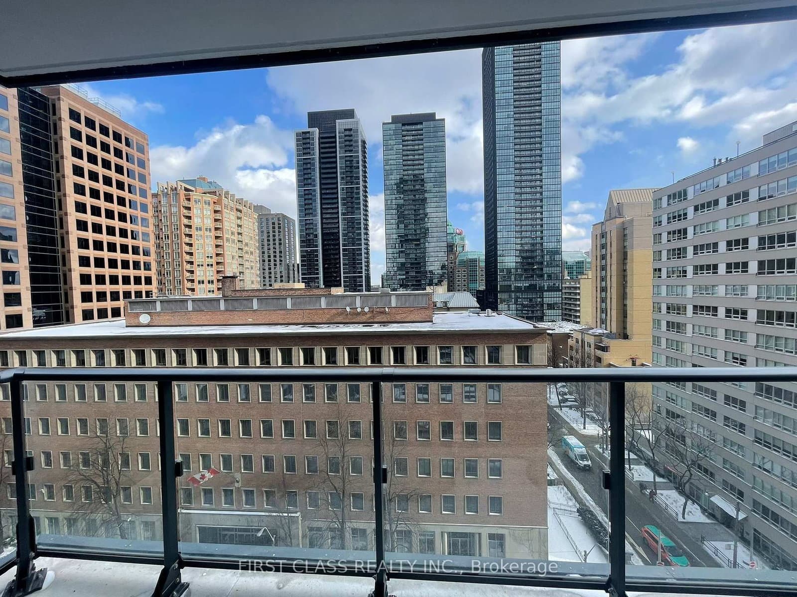 #809 - 634 Church Street