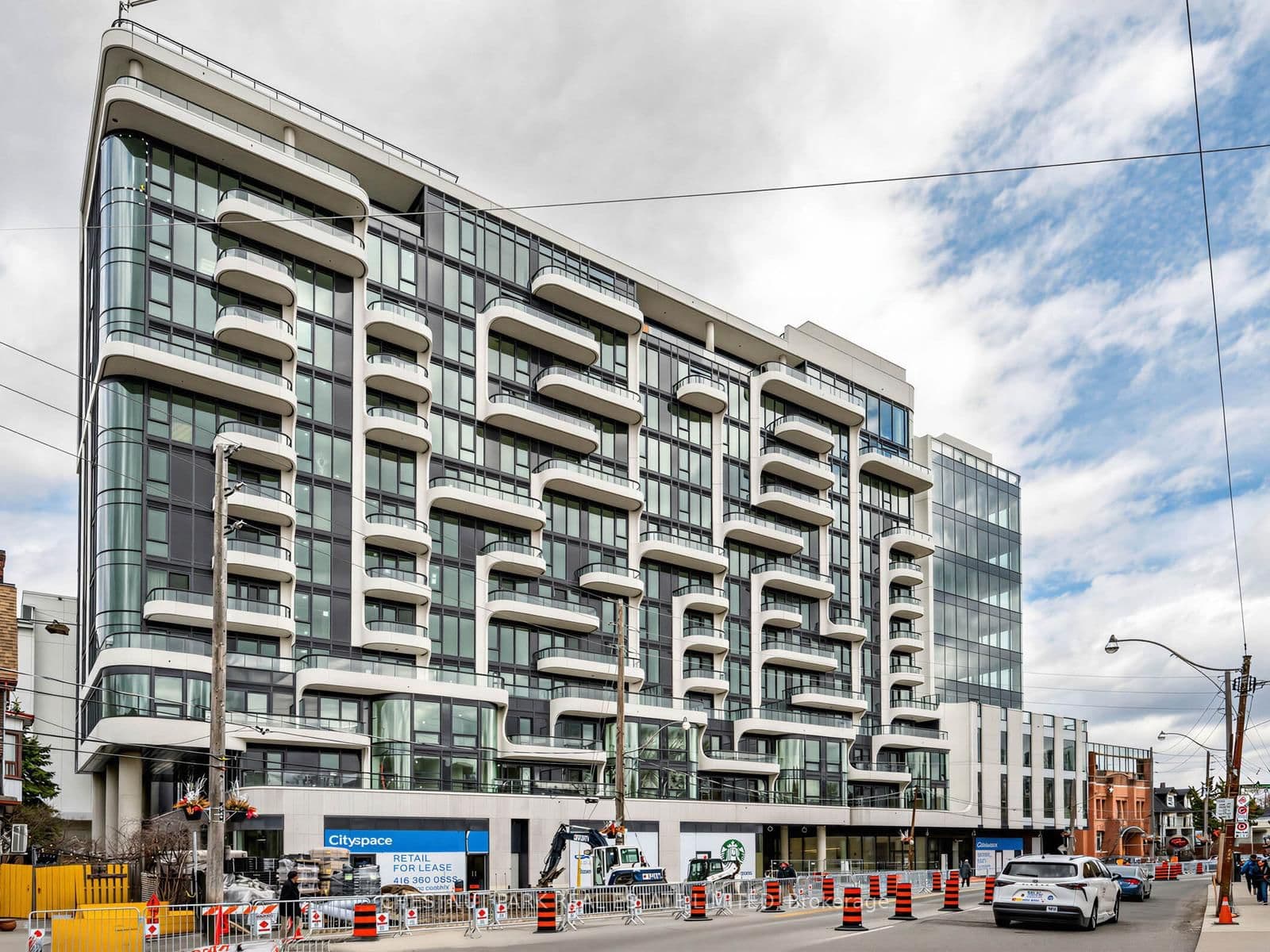 322 Dupont Street, Unit 403