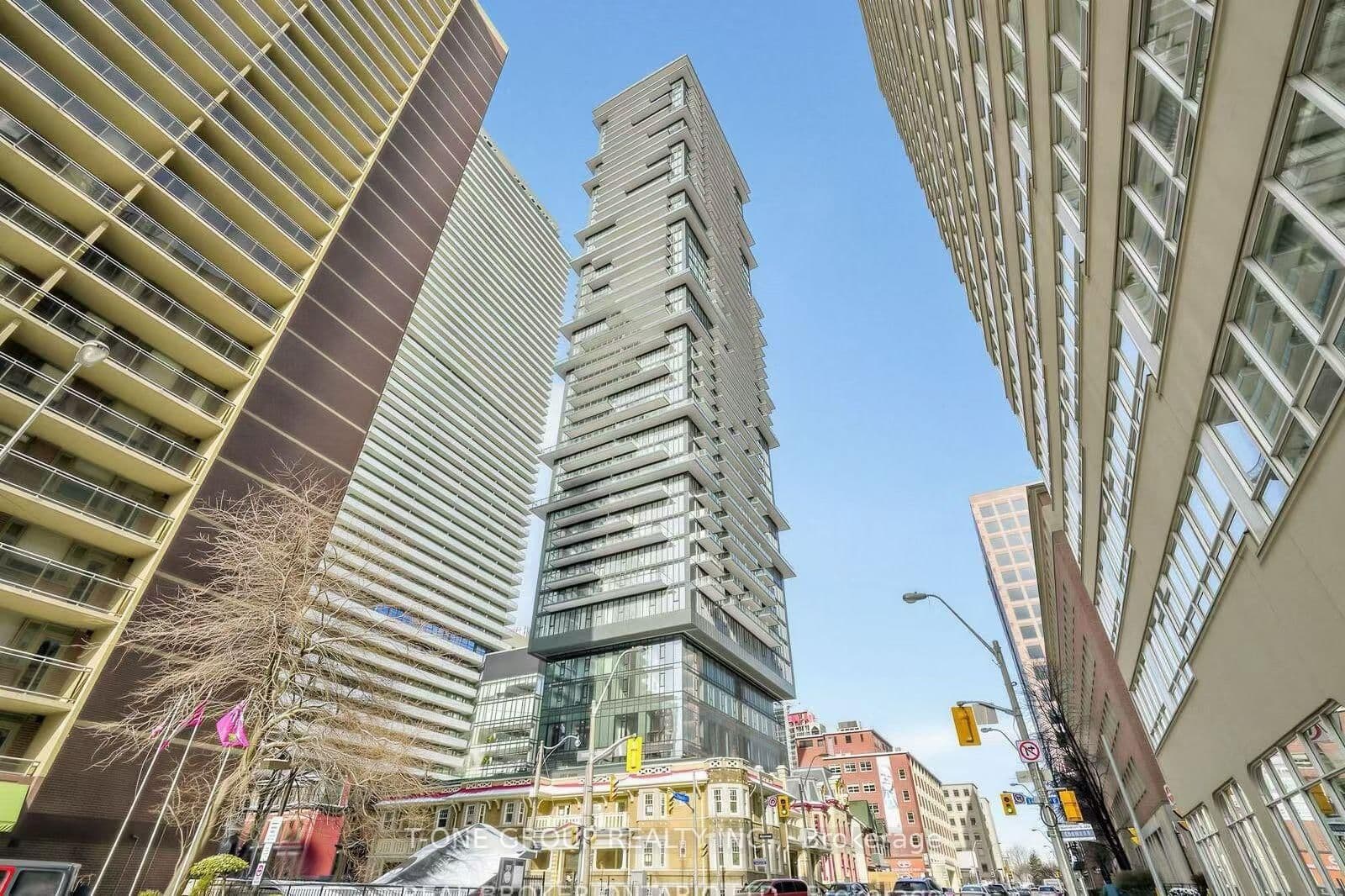 #1802 - 634 Church Street