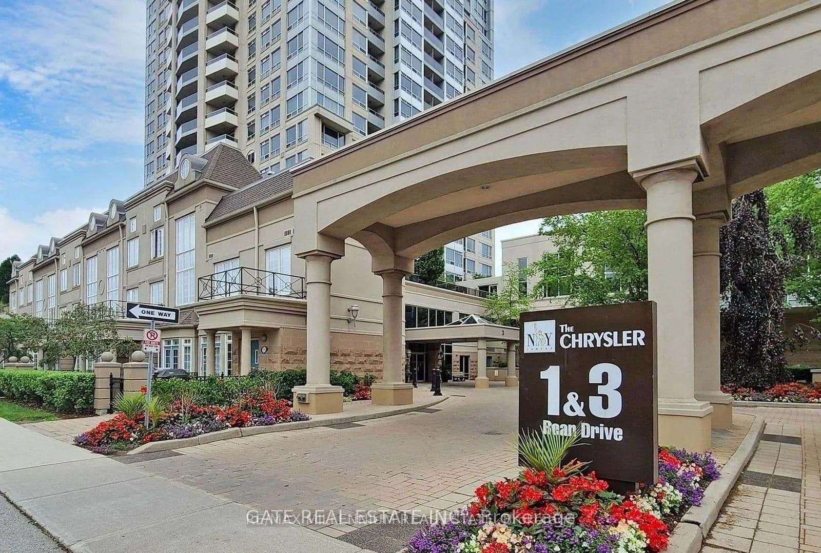 #1905 - 1 Rean Drive