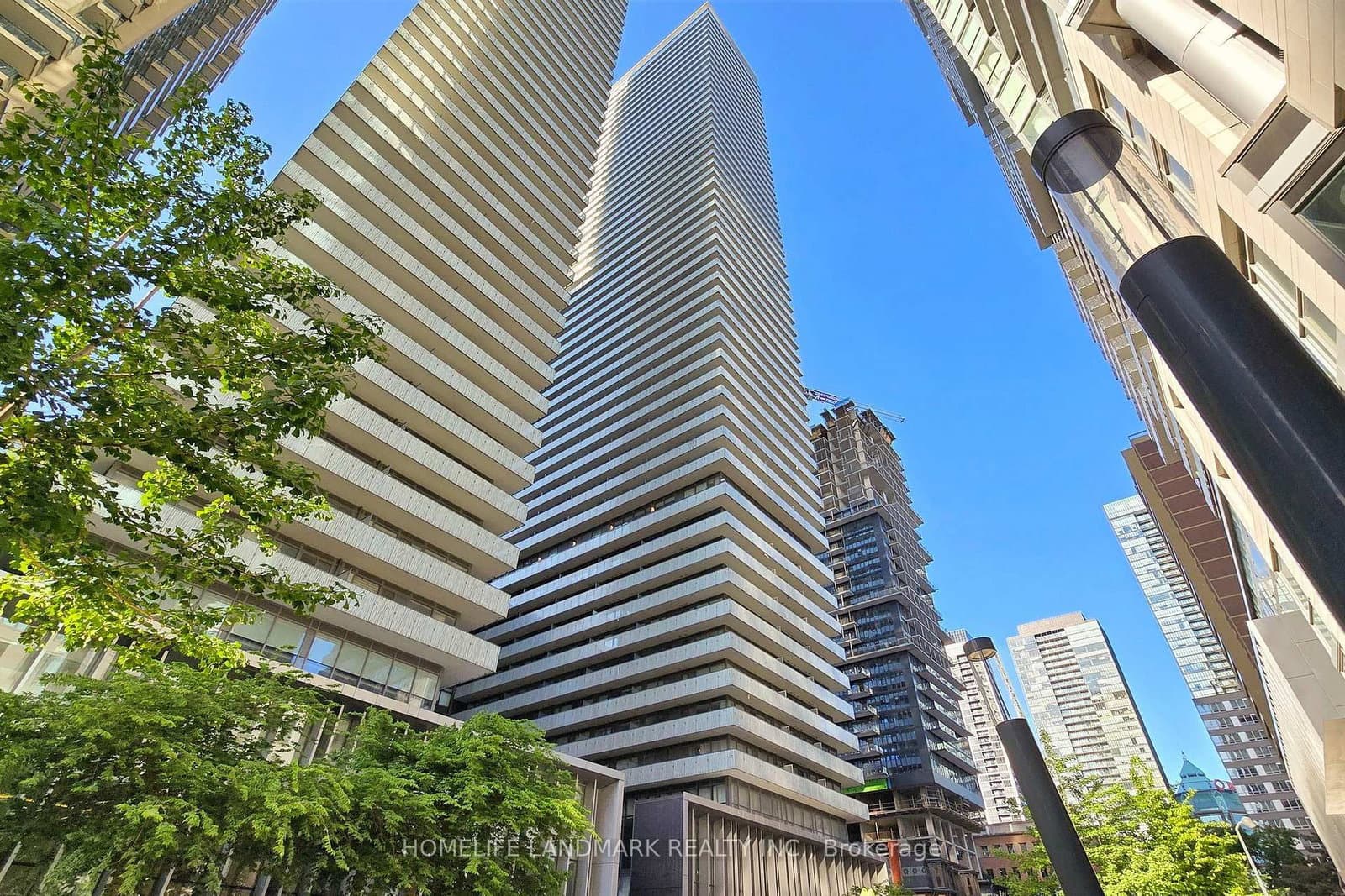 50 Charles Street E, Unit 3302