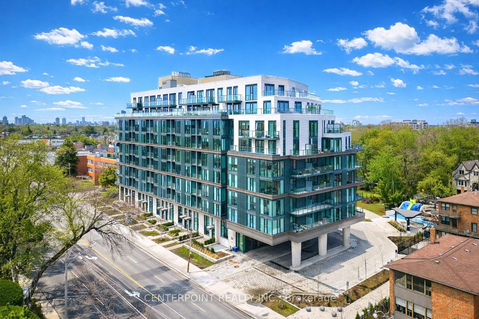 #519 - 250 Lawrence Avenue W