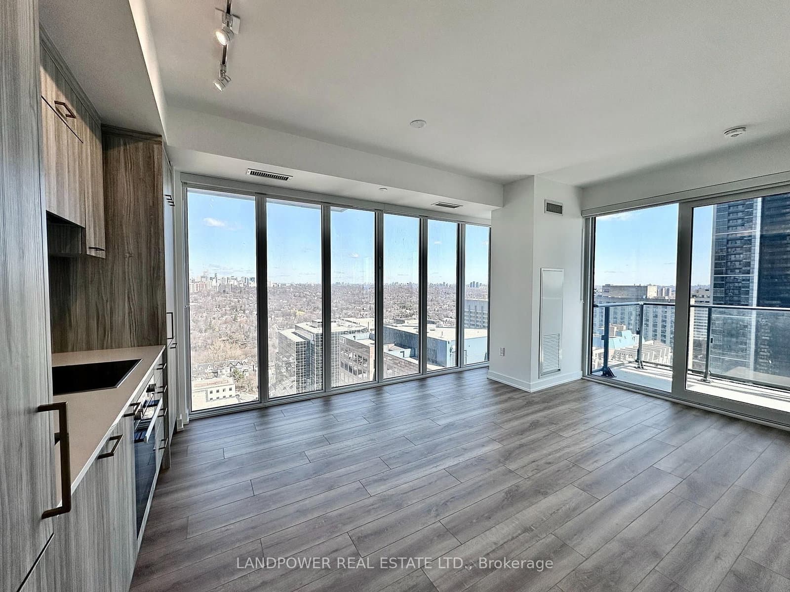634 Church Street, Unit 2805