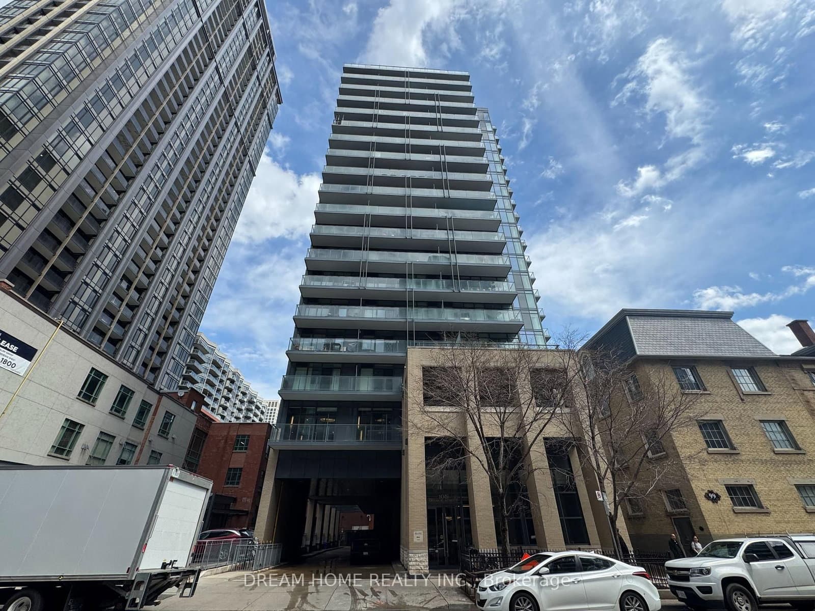 #Lph2104 - 105 George Street