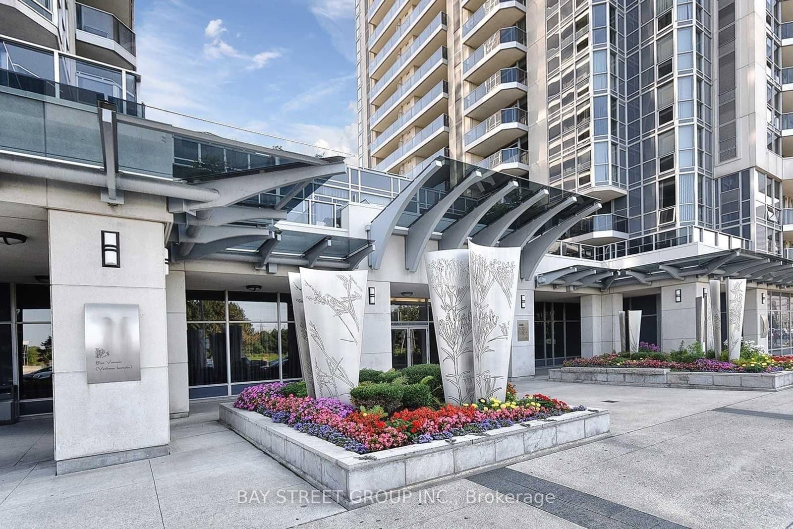 #903 - 5793 Yonge Street