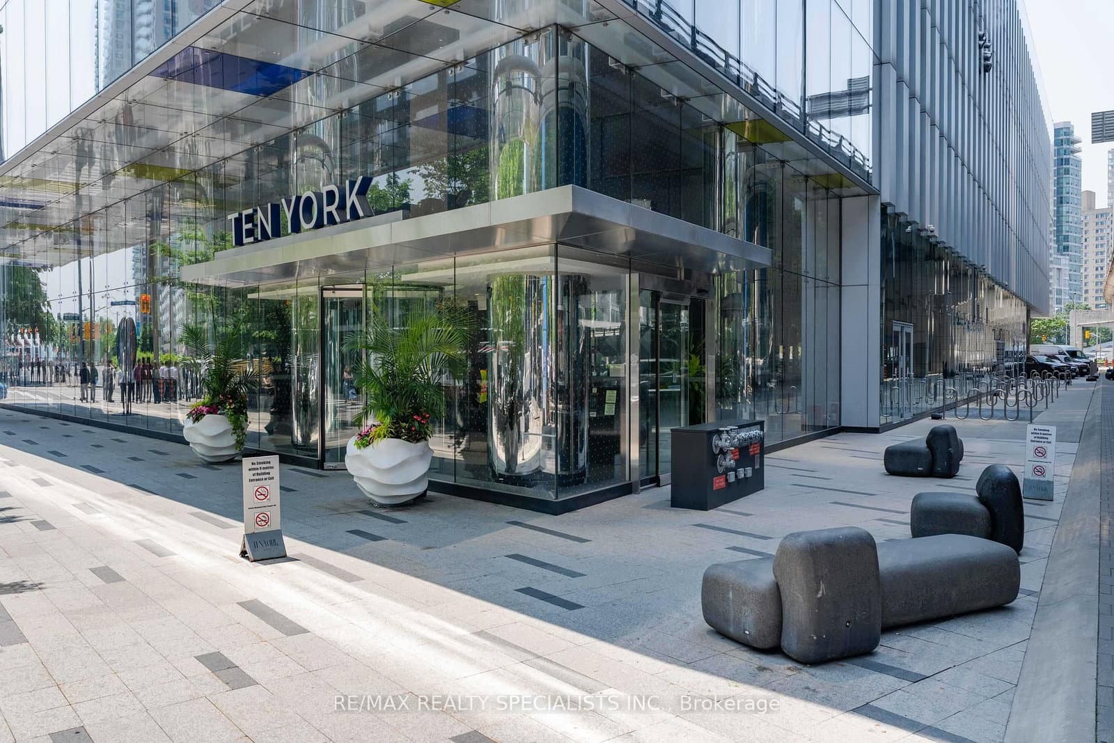 10 York Street, Unit 4303