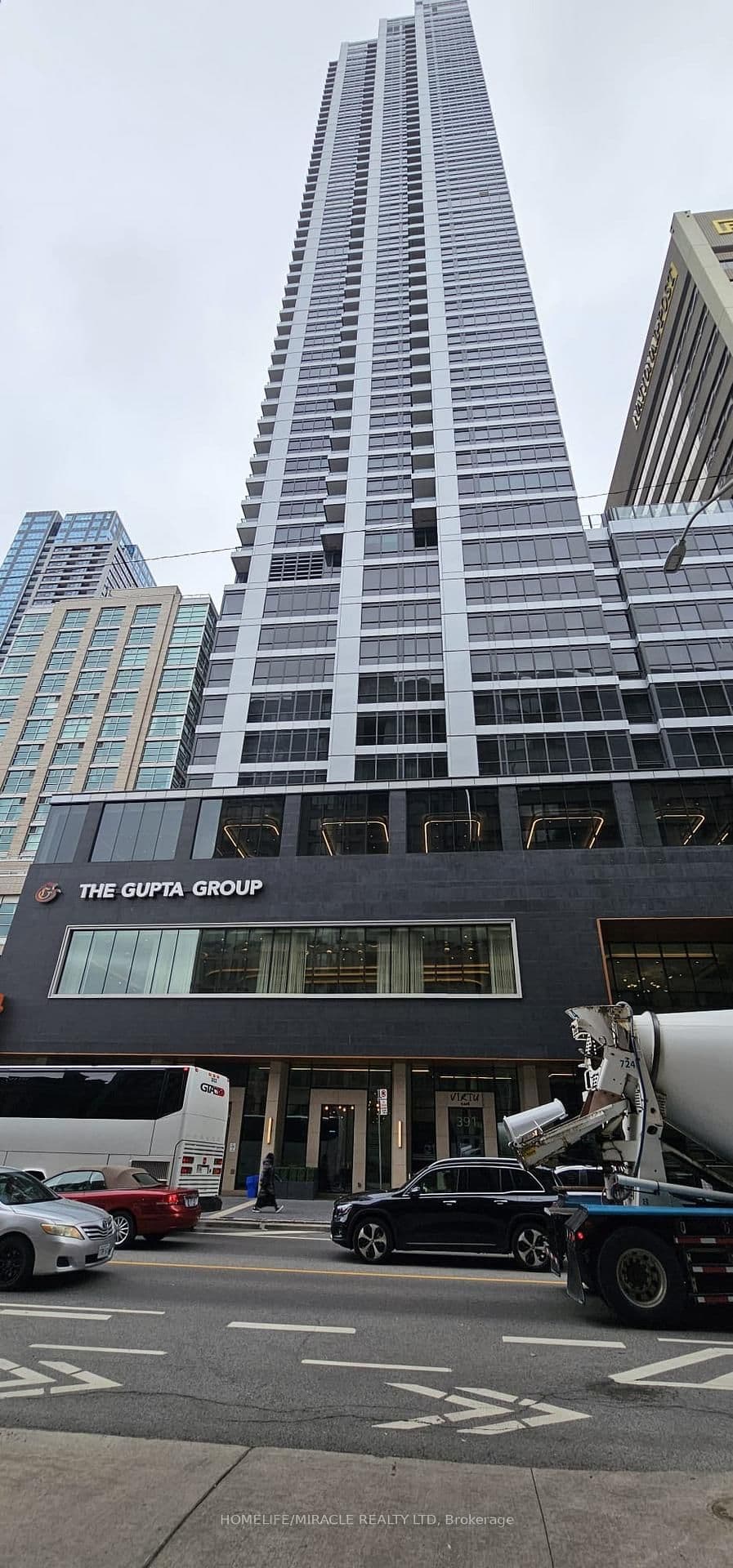 #1107 - 395 Bloor Street