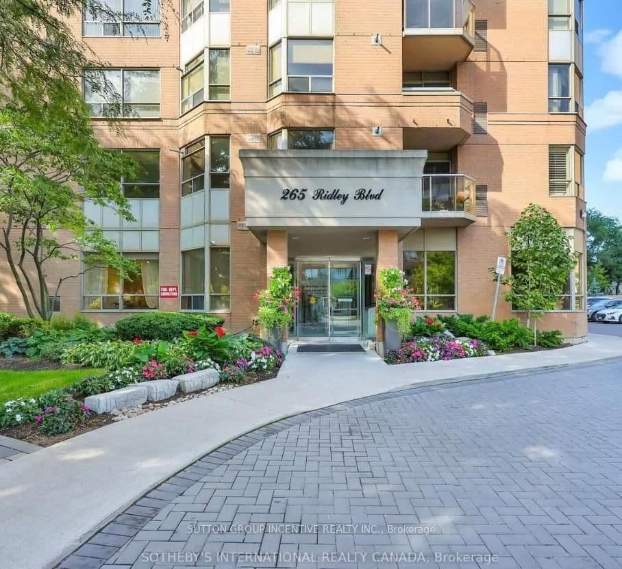 #1803 - 265 Ridley Boulevard