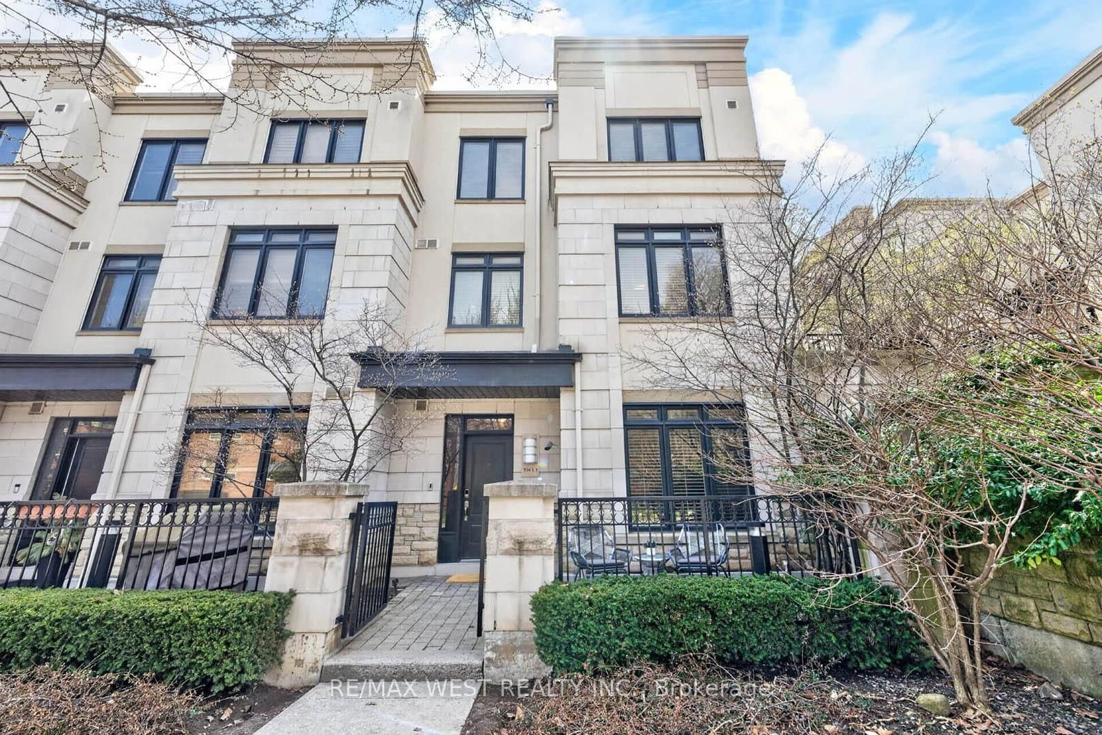 7 Oakburn Crescent, Unit TH 11