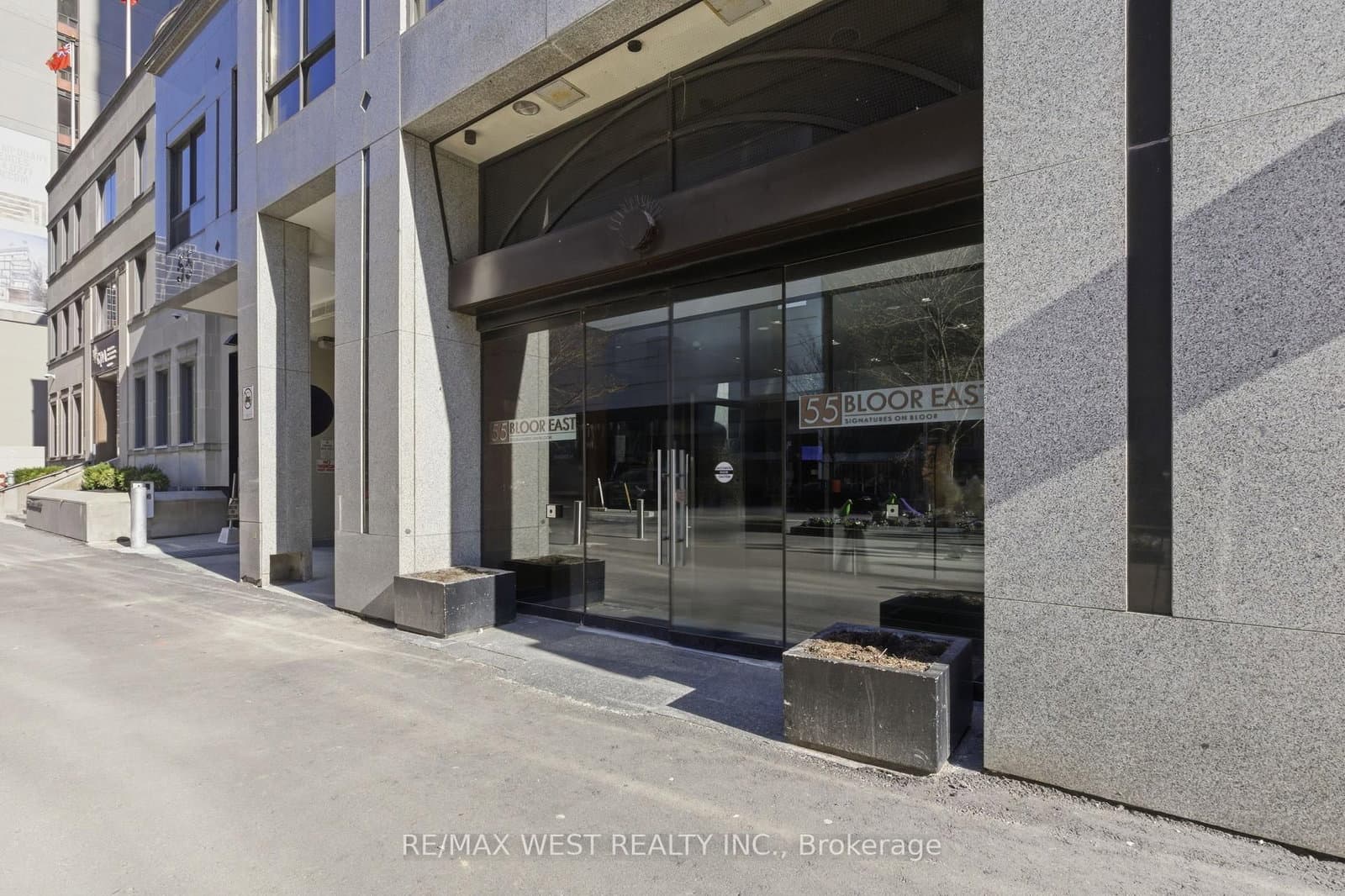 #1709 - 55 Bloor Street E