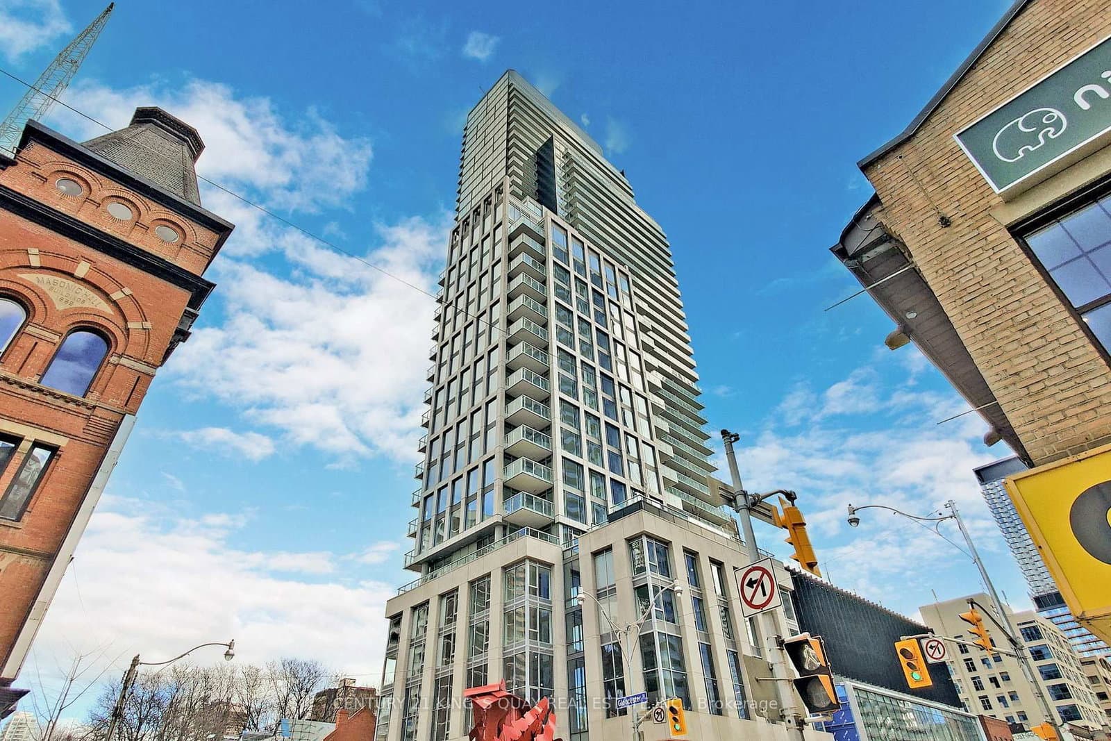 3 Gloucester Street, Unit 3808