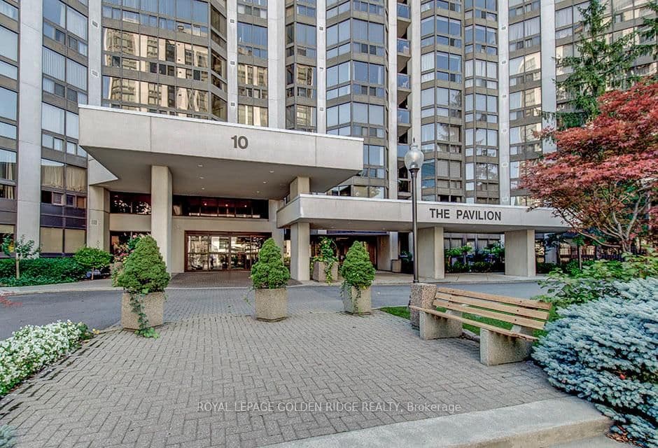 #212 - 10 Kenneth Avenue